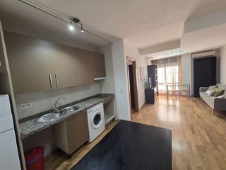Lloguer Apartament a Arroyo de la Miel. Moderno apartamento de 1 dormitorio en el centro de arroyo