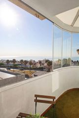 Rent Apartment in El Pinillo. Luminoso apartamento con terraza y vistas al mar