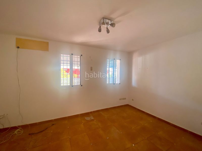 Foto 1e0f9e7a-3868-4509-8bde-01296441c5c9. Edificio en camino de los almendrales 105 en Olletas - Sierra Blanquilla Málaga