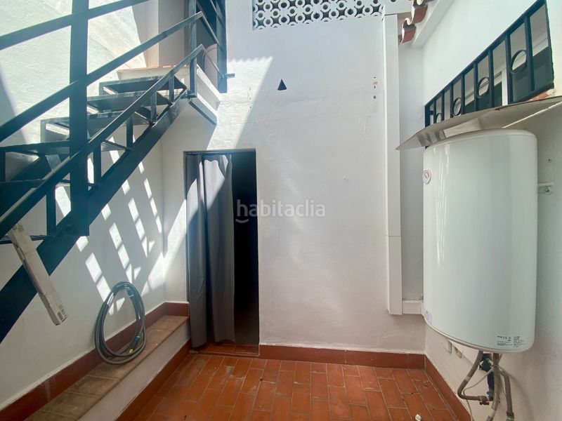 Foto d556ad97-62fb-484b-8736-129b9ff22768. Edificio en camino de los almendrales 105 en Olletas - Sierra Blanquilla Málaga