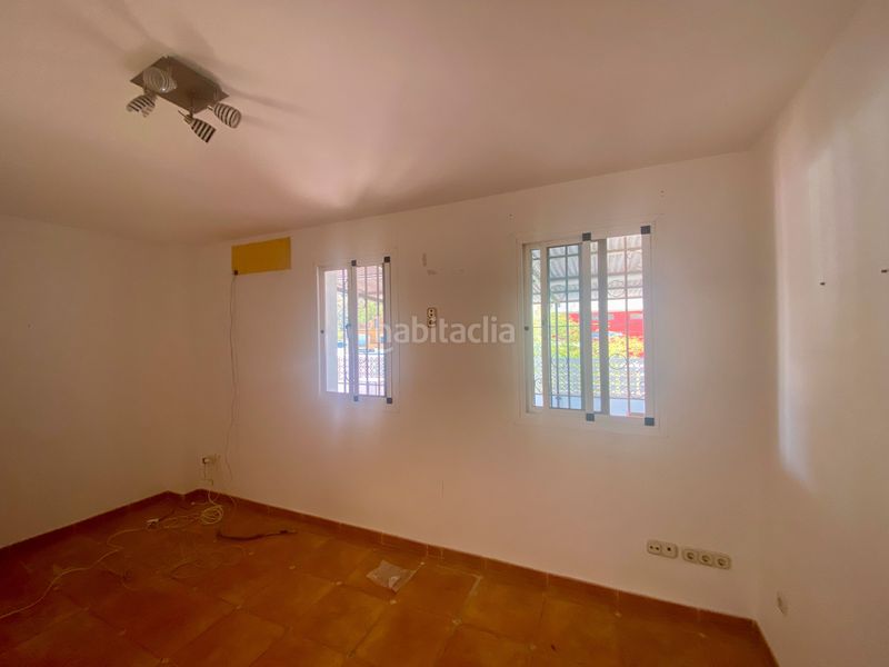 Foto e15c07ed-7a9f-4632-bbb1-695ccceb6137. Edificio en camino de los almendrales 105 en Olletas - Sierra Blanquilla Málaga