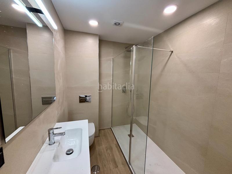 Foto dd49184e-965d-4925-8101-ba5f09868a5f. Piso en avenida de andalucía 29 en Carranque - Haza Cuevas Málaga