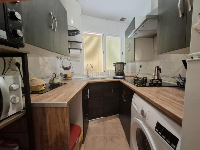 Foto 528ef337-0d47-4761-8e7d-dc80e8039d0a. Piso  amueblado y con piscina, a la venta en Torrenueva Motril