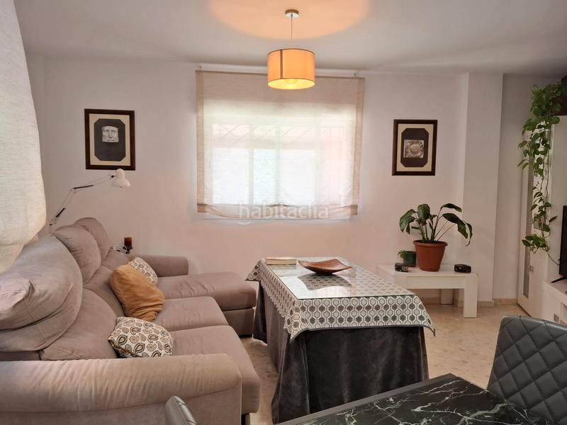 Foto 56b7c401-e135-4d33-bdca-9e40269432ec. Piso  amueblado y con piscina, a la venta en Torrenueva Motril