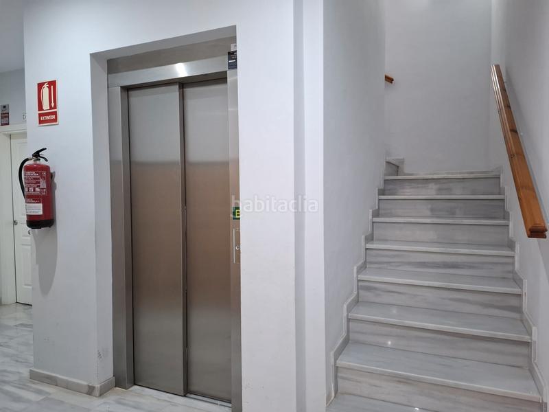 Foto 79dbfdb1-407c-4cf9-9a01-1b1c2bac3163. Piso  amueblado y con piscina, a la venta en Torrenueva Motril