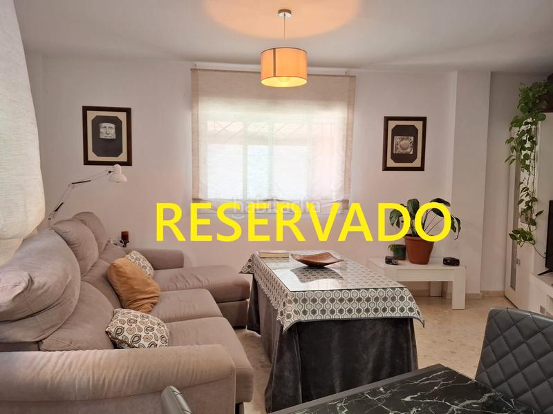 Foto dac1ec0c-4e80-4f6c-ba39-b5910cca9707. Piso  amueblado y con piscina, a la venta en Torrenueva Motril