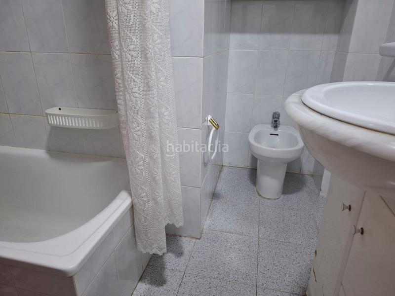 Foto 054974b8-de01-4b99-9f37-e49a8b8b53fb. Piso ¡¡ con cochera y trastero !!..... atención a este estupendo piso de 3 dormitorios en Motril