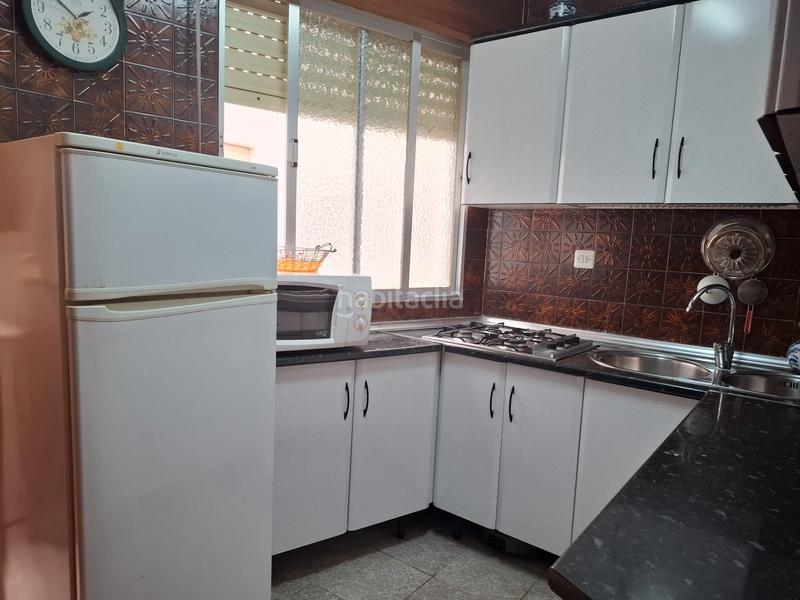 Foto 000f7773-4272-4af3-a2a0-610a8f9aefc9. Appartamento in calle francisco maldonado 1 in Torrenueva Motril