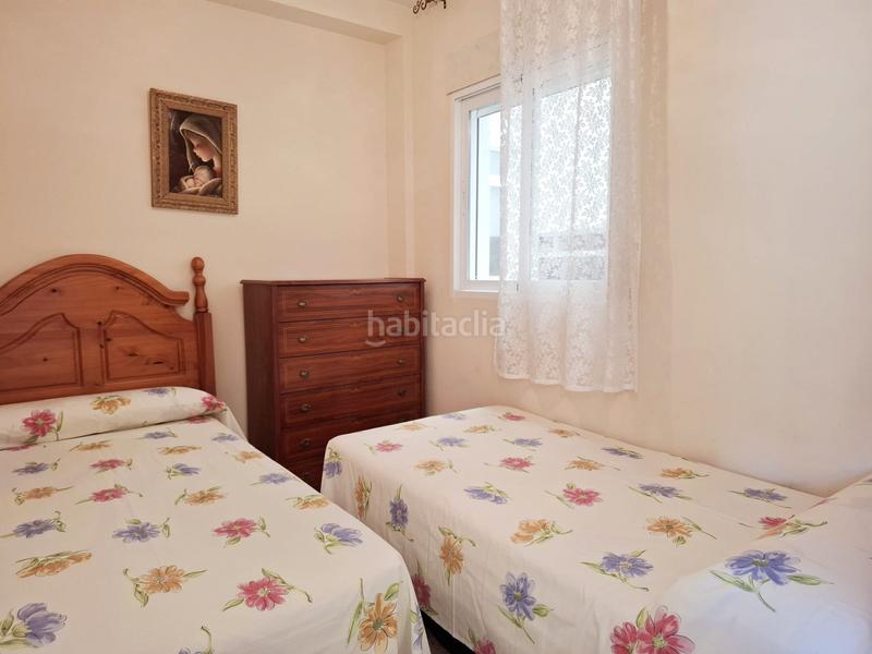 Foto dfe45db4-cf06-4055-97a9-6eedb1b612c0. Piso luminoso piso a la venta, en Torrenueva costa. en Motril