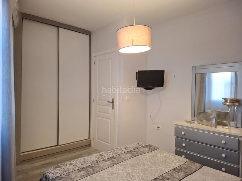 Foto 50b2d764-38da-4dc4-968f-8e7772f095f2. Piso en calle las salinas 2 ¡¡ ocasión !!..piso de más de 80m2, con 3 dormitorios en Motril