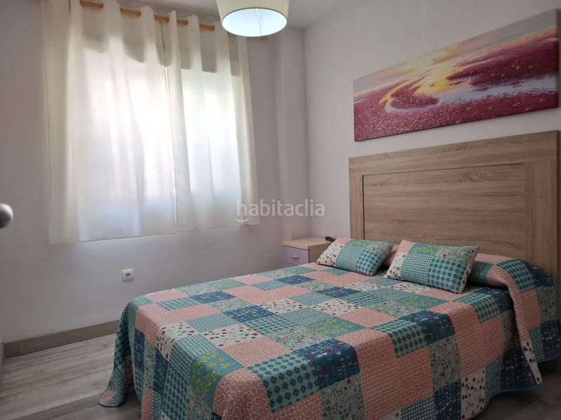 Foto c4fb8e6b-b0fc-4ebc-8be9-ae5548a6e904. Piso en calle las salinas 2 ¡¡ ocasión !!..piso de más de 80m2, con 3 dormitorios en Motril