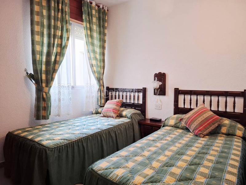 Foto cc39ba93-5a42-4108-8456-fe43271f0430. Appartement dans calle francisco maldonado 2 dans Torrenueva Motril