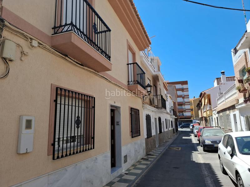 Foto c438e32c-105a-4038-bec8-3436bc1b1222. Casa a Torrenueva Motril