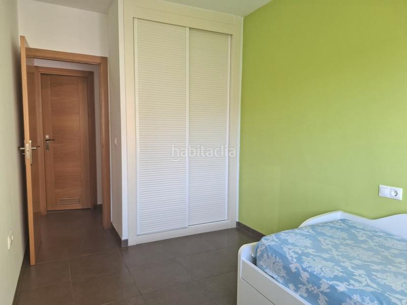Foto e19a746c-4269-4c3a-9195-10f47a9ad176. Piso estupendo piso con cochera, trastero y piscina en Motril