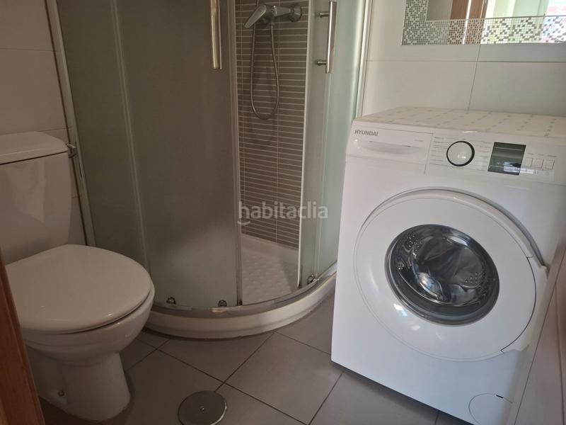 Foto e6a44a76-e9de-4ab2-816d-e7a3bb271749. Piso estupendo piso con cochera, trastero y piscina en Motril