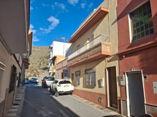 Casa a Torrenueva. Casa a la venta!!...negociable