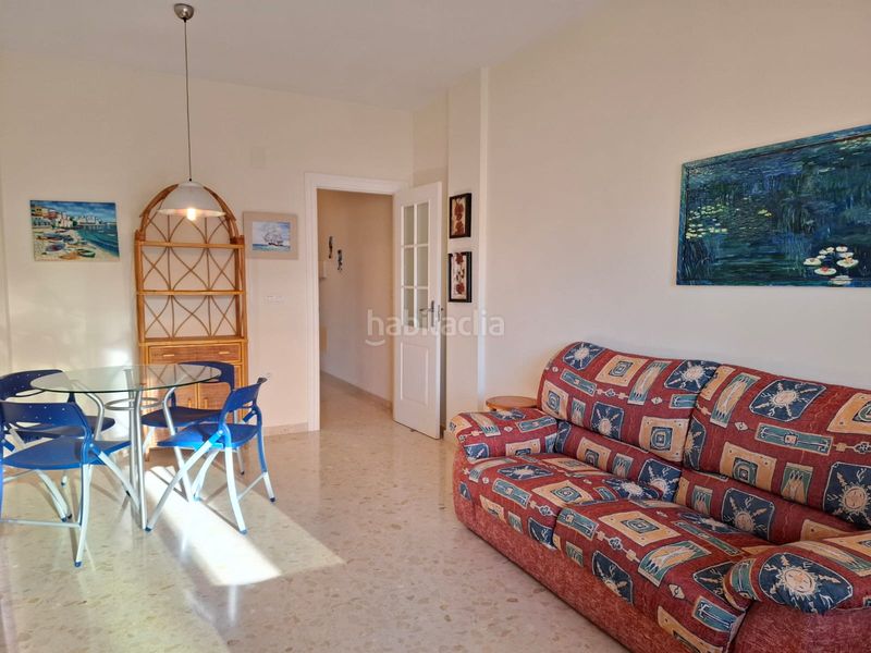 Foto c181afe3-3de5-40c7-8398-bee933db3016. Piso magnífico piso en venta en calahonda con cochera en Motril