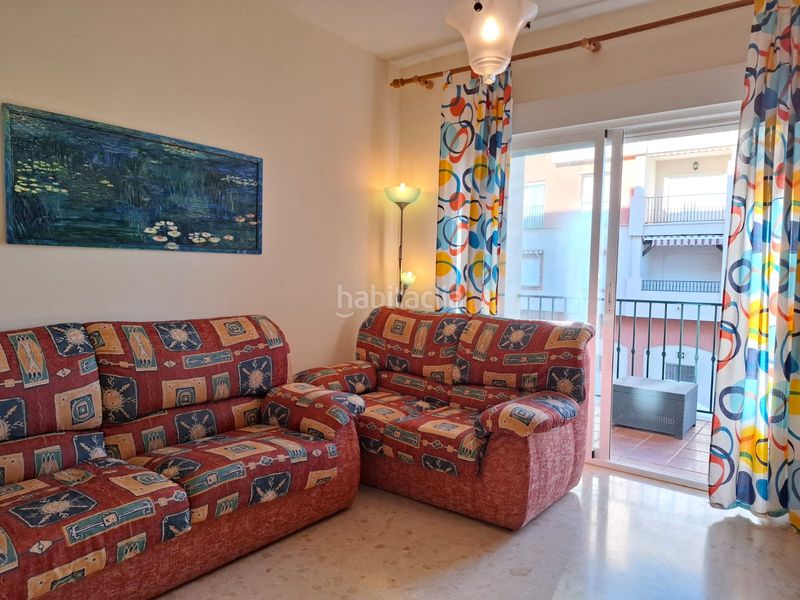 Foto c4ad70c8-4ec3-4c69-a155-ab7880bba46a. Piso magnífico piso en venta en calahonda con cochera en Motril