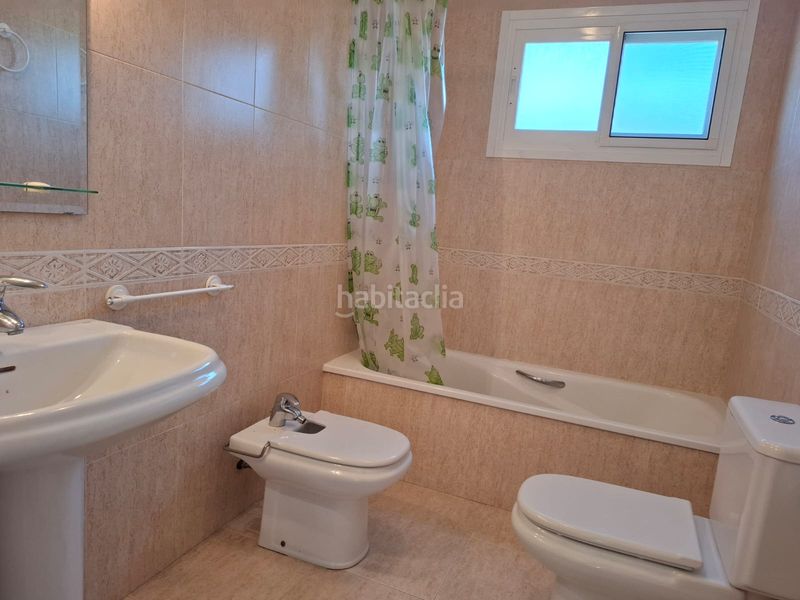 Foto f75c78a4-7f0d-461a-841d-e5db87e368d6. Piso magnífico piso en venta en calahonda con cochera en Motril