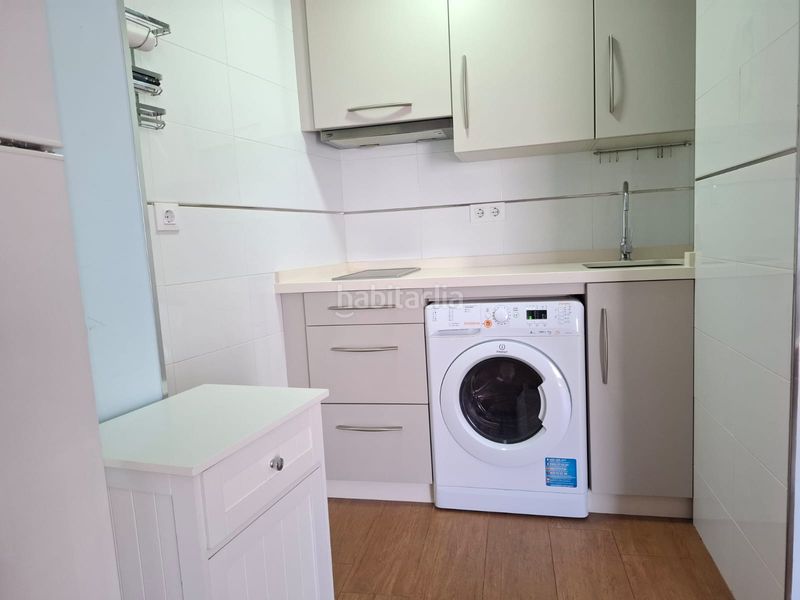 Foto a80a7aa5-3b1e-42da-b858-49ca1afd1165. Estudi a Torrenueva Motril