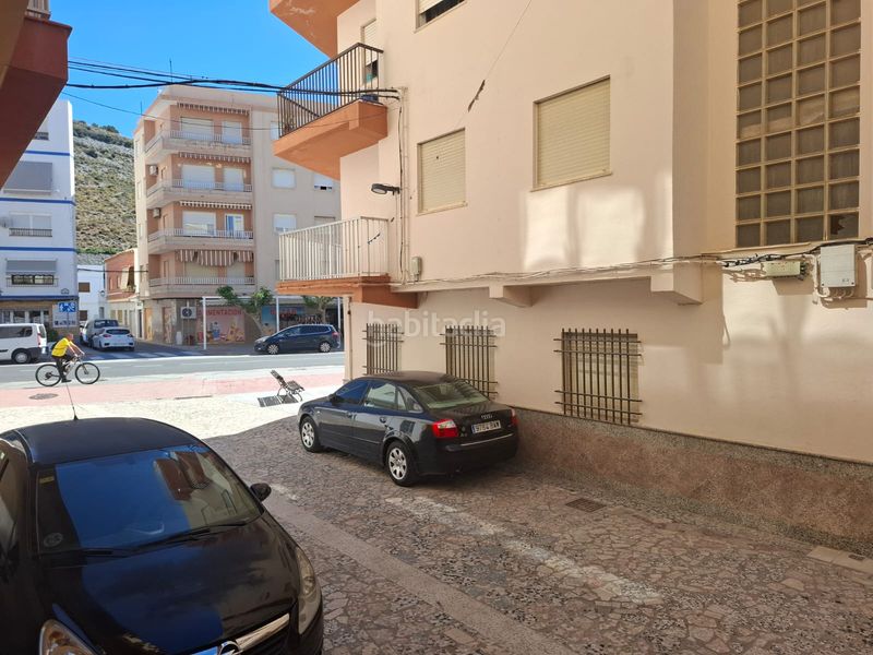 Foto 0c43a569-977f-4d02-a795-26988057f42c. Pis a Torrenueva Motril