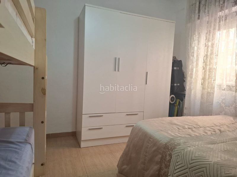 Foto b9af1e64-d67b-4dc0-a328-b48e09ec5dcd. Pis a Torrenueva Motril