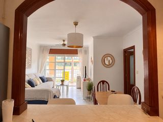 Appartement à Carretera almería 102. Espectalular oportunidad, 3 dormitorios y garaje incluido en el
