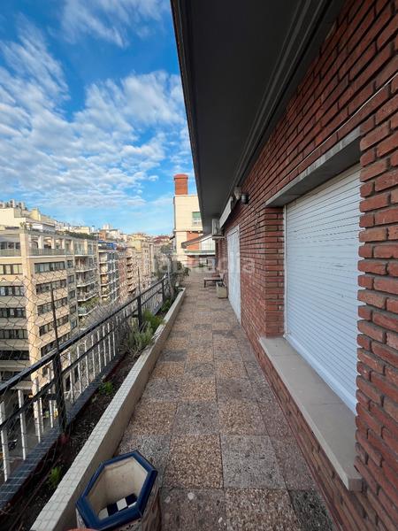 Foto 2a433e11-e068-4175-9b02-fdb9b10a91a2. Miete dachwohnung mit heizung in Putget - Farró Barcelona