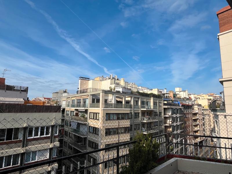 Foto eea58874-2865-4edb-a8c6-8133019fe9c6. Miete dachwohnung mit heizung in Putget - Farró Barcelona