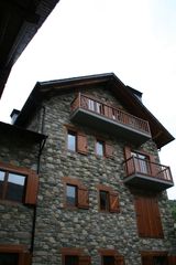 Zweistöckige Wohnung  Carrer de salt. Precioso duplex cerca pistas esqui