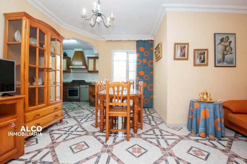 Foto 227f186b-62e8-4924-a1f8-d270db5051ae. Chalet mit parking in Urbanización Santa Rosa Torrox