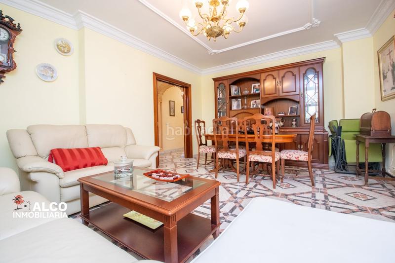 Foto 46f6c576-8034-47f2-b0f4-439eaa342aeb. Chalet mit parking in Urbanización Santa Rosa Torrox