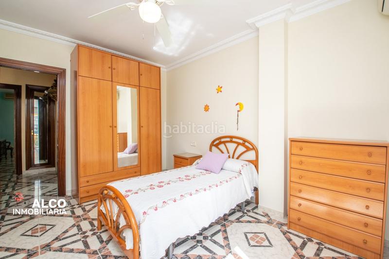 Foto c477dc32-a3f1-439e-83f2-e2a041753c52. Chalet mit parking in Urbanización Santa Rosa Torrox