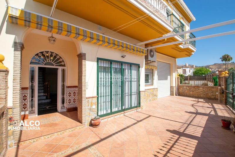 Foto d5e17f4a-acd6-49ff-b8ff-1071369bb5b4. Chalet mit parking in Urbanización Santa Rosa Torrox