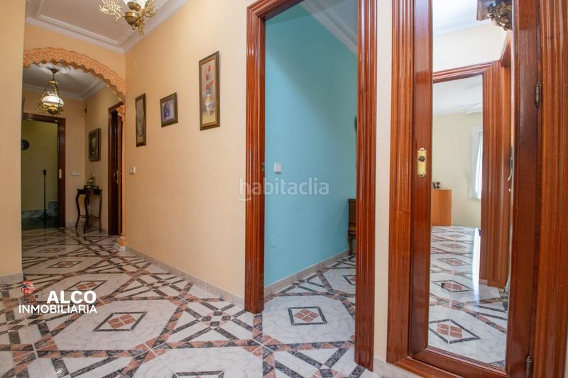 Foto e21671bf-13ff-4cbd-ab85-201e261c00a7. Chalet mit parking in Urbanización Santa Rosa Torrox