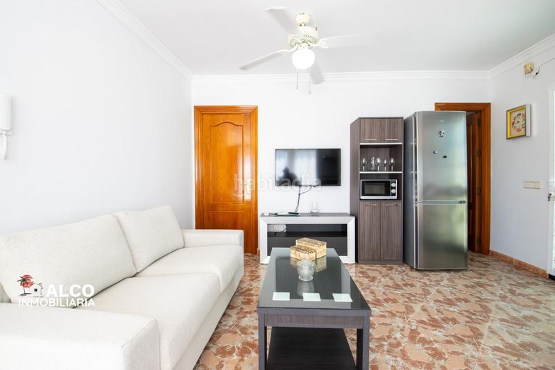 Foto f9aabbfd-ac87-4849-bb8b-2756fba63615. Chalet mit parking in Urbanización Santa Rosa Torrox