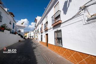 Casa en Torrox Pueblo. Atencin a todos los amantes de la tranquilidad y la tradicin!