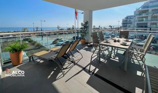 Piso en Laguna Beach. Frontal en urbanización las dunas características generales4 hab