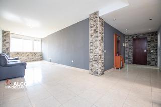 Piso en Urbanización Santa Rosa. Tu oportunidad en el corazón de torrox costa! ideal como primera