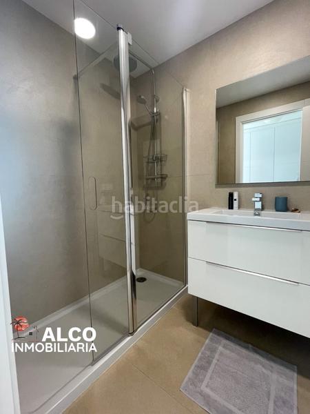 Foto a2f55058-18f6-4950-afa1-41bacba2d996. Piso frontal en urbanización las dunas características generales4 habitaciones2 bañosterraza de 33 m2107 m2 interioraparcamiento subter en Torrox