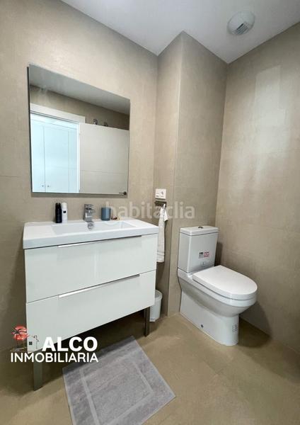 Foto b94009b4-2ebb-48f1-838b-0bd3841c4c47. Piso frontal en urbanización las dunas características generales4 habitaciones2 bañosterraza de 33 m2107 m2 interioraparcamiento subter en Torrox