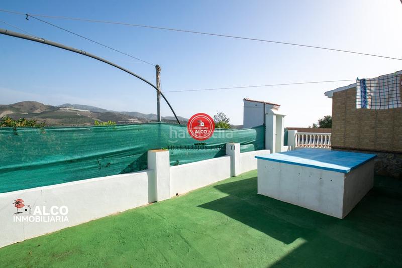 Foto 01f0e451-d894-4610-ac7e-f67f5781e707. Chalet  vélez málaga características generales superficie total 5740 m terraza cocina completa dormitorios 3 baños 1 zo en Lagos