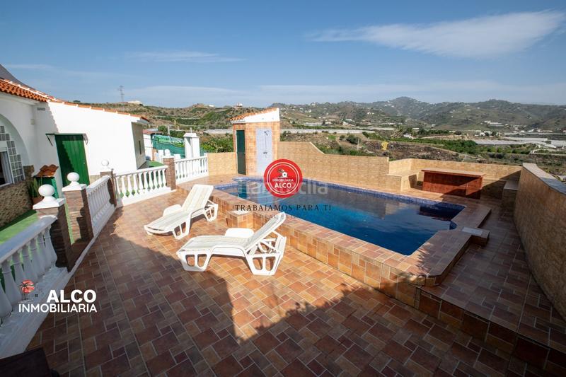 Foto 02aa5552-6d12-4a96-846a-2d4dc0fee246. Chalet  vélez málaga características generales superficie total 5740 m terraza cocina completa dormitorios 3 baños 1 zo en Lagos