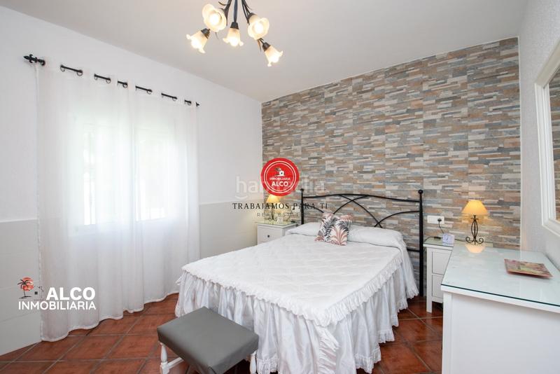 Foto 16595cb5-abaf-48cf-9ab6-07d40f434da1. Chalet  vélez málaga características generales superficie total 5740 m terraza cocina completa dormitorios 3 baños 1 zo en Lagos