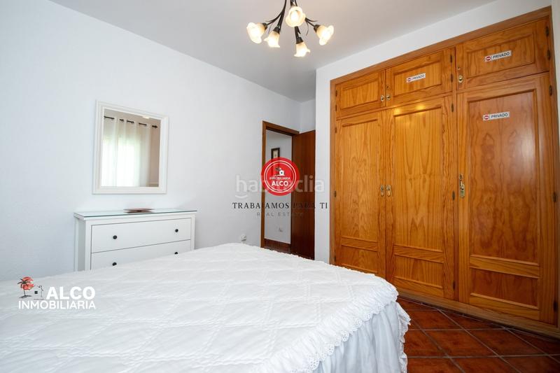 Foto 3b0fa931-4f70-430d-8e19-0b9fabf2f254. Chalet  vélez málaga características generales superficie total 5740 m terraza cocina completa dormitorios 3 baños 1 zo en Lagos