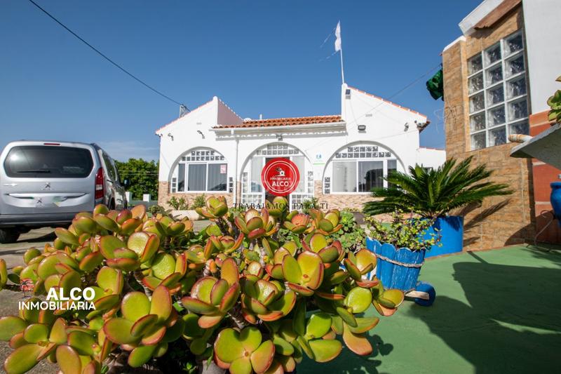 Foto 9b121938-4702-4fae-9e51-fa3ea2e2e4ce. Chalet  vélez málaga características generales superficie total 5740 m terraza cocina completa dormitorios 3 baños 1 zo en Lagos