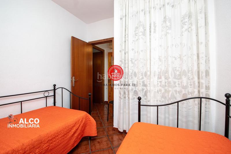 Foto c8165ce2-8934-4e6a-8f3b-035f2f293712. Chalet  vélez málaga características generales superficie total 5740 m terraza cocina completa dormitorios 3 baños 1 zo en Lagos