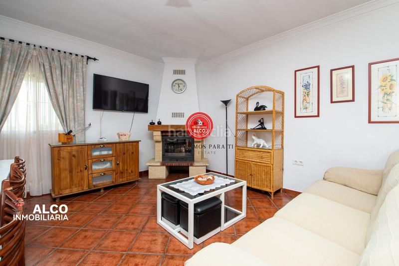 Foto d9ffe08b-6811-4afe-a19e-61fa1c05b86d. Chalet  vélez málaga características generales superficie total 5740 m terraza cocina completa dormitorios 3 baños 1 zo en Lagos