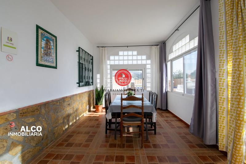 Foto e7d25929-92b9-4013-881f-15ae3a32f833. Chalet  vélez málaga características generales superficie total 5740 m terraza cocina completa dormitorios 3 baños 1 zo en Lagos