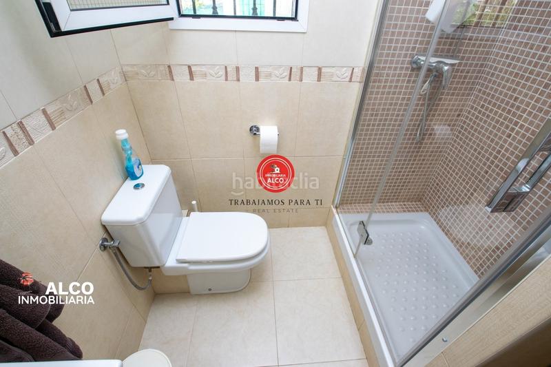 Foto ec03a109-588c-47c5-bba0-afec775793f0. Chalet  vélez málaga características generales superficie total 5740 m terraza cocina completa dormitorios 3 baños 1 zo en Lagos